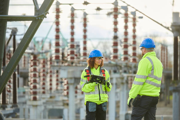 Best Electrical Outlet Repair  in Lla Lla East, WA